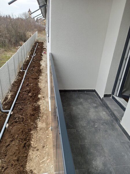 Popesti Leordeni, centru, de neratat, vila la alb, 4 cam., 2 bai+parcare.